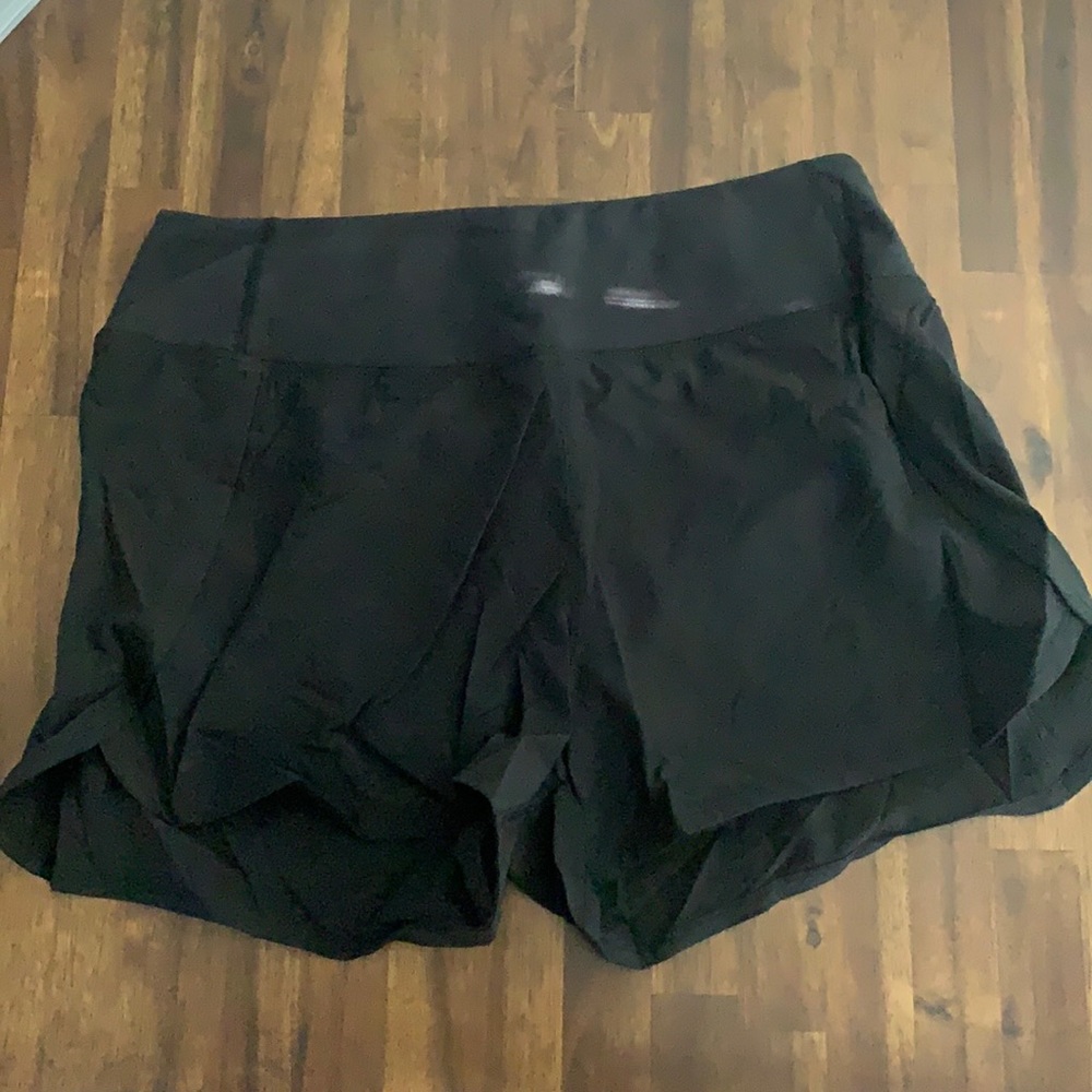 Running shorts